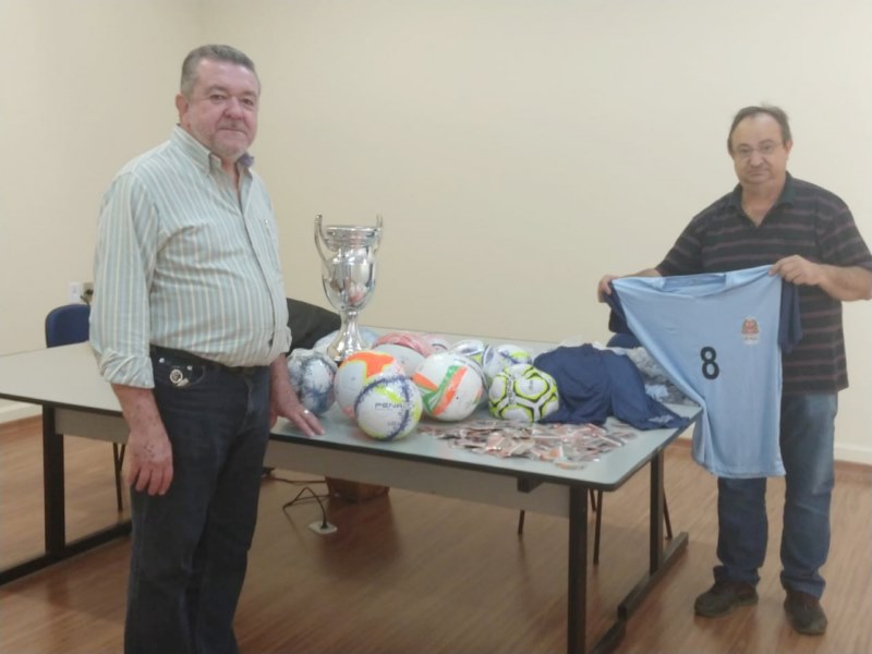 Vista Alegre é contemplado com kit esportivo.