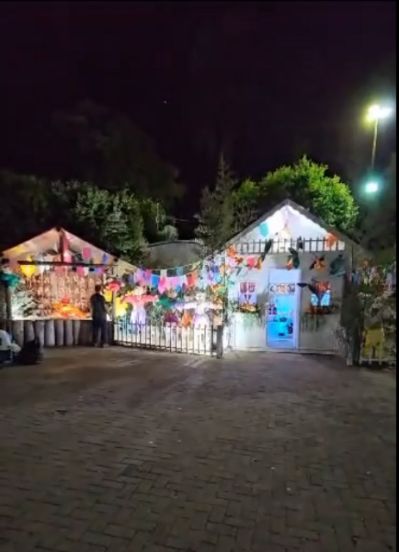 Praça de Vista Alegre ganha decoração junina especial.