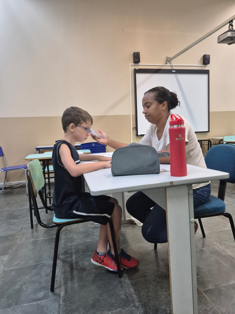 Alunos da rede municipal participam de avaliação de fluência leitora em Vista Alegre do Alto.