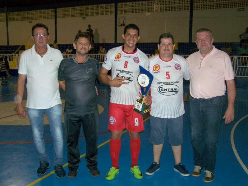 Supermercado Central é campeão da Copa de Futsal.