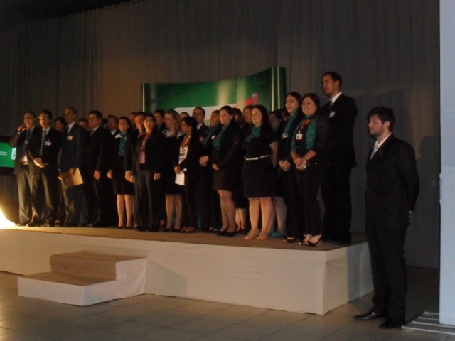 Equipe gestora da Educação de Vista Alegre do Alto participa de Encontro Pedagógico em Ribeirão Preto.