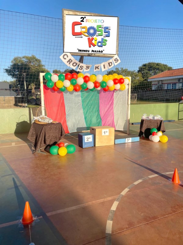 Finalizado projeto Crossfit Kids na escola Irineu Julião em Vista Alegre.