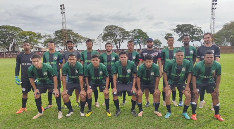 Campeonato de futebol define finalistas no próximo domingo.