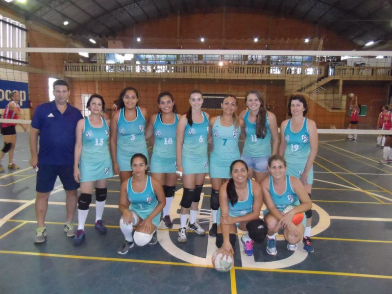 Vôlei feminino de Vista Alegre inicia caminhada na Copa AABB.