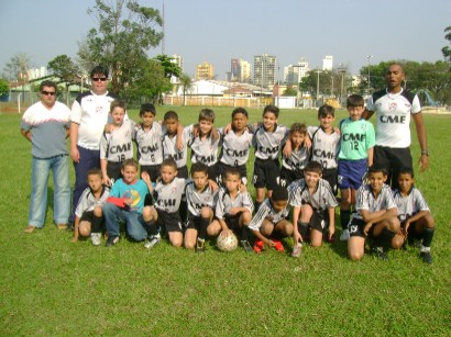 Vista Alegre do Alto vence na abertura do Campeonato Regional “Amigos da Bola”.