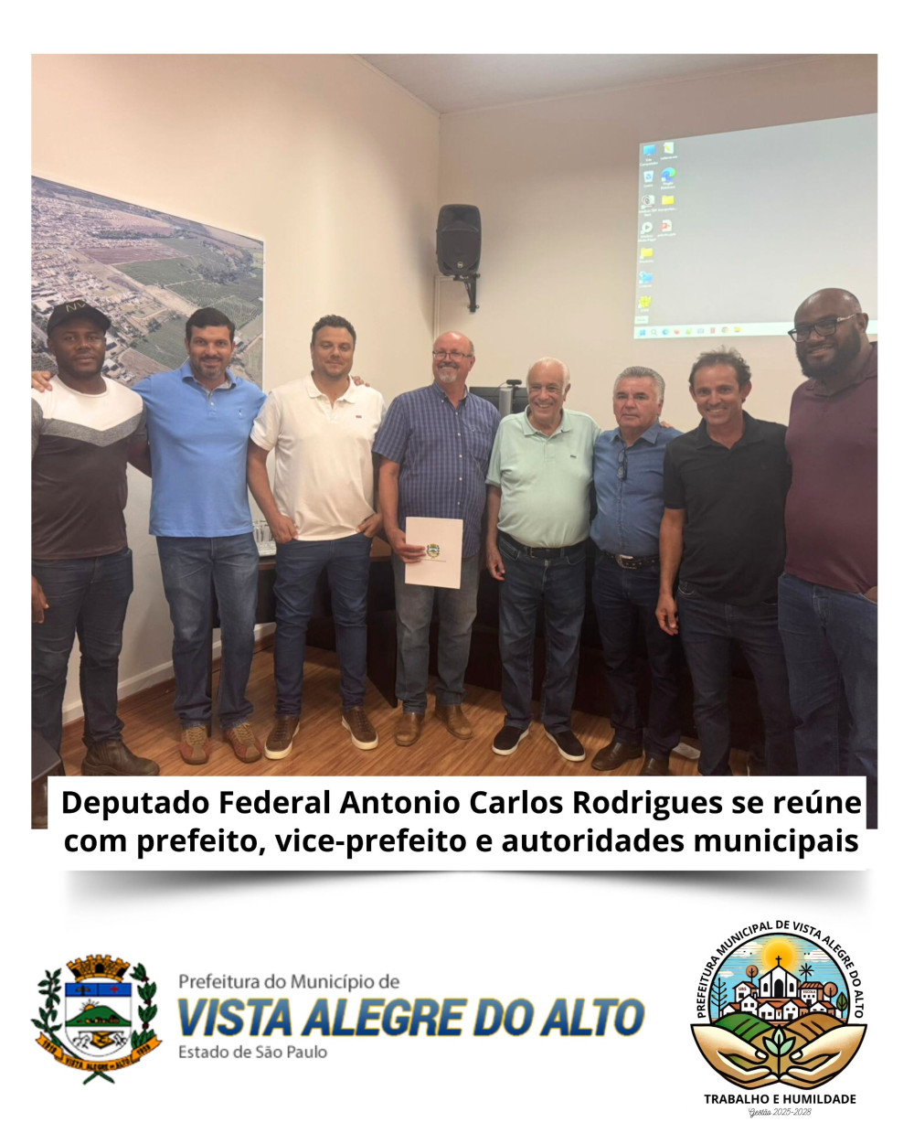 Deputado Federal Antônio Carlos Rodrigues se reúne com prefeito, vice-prefeito e autoridades municipais.