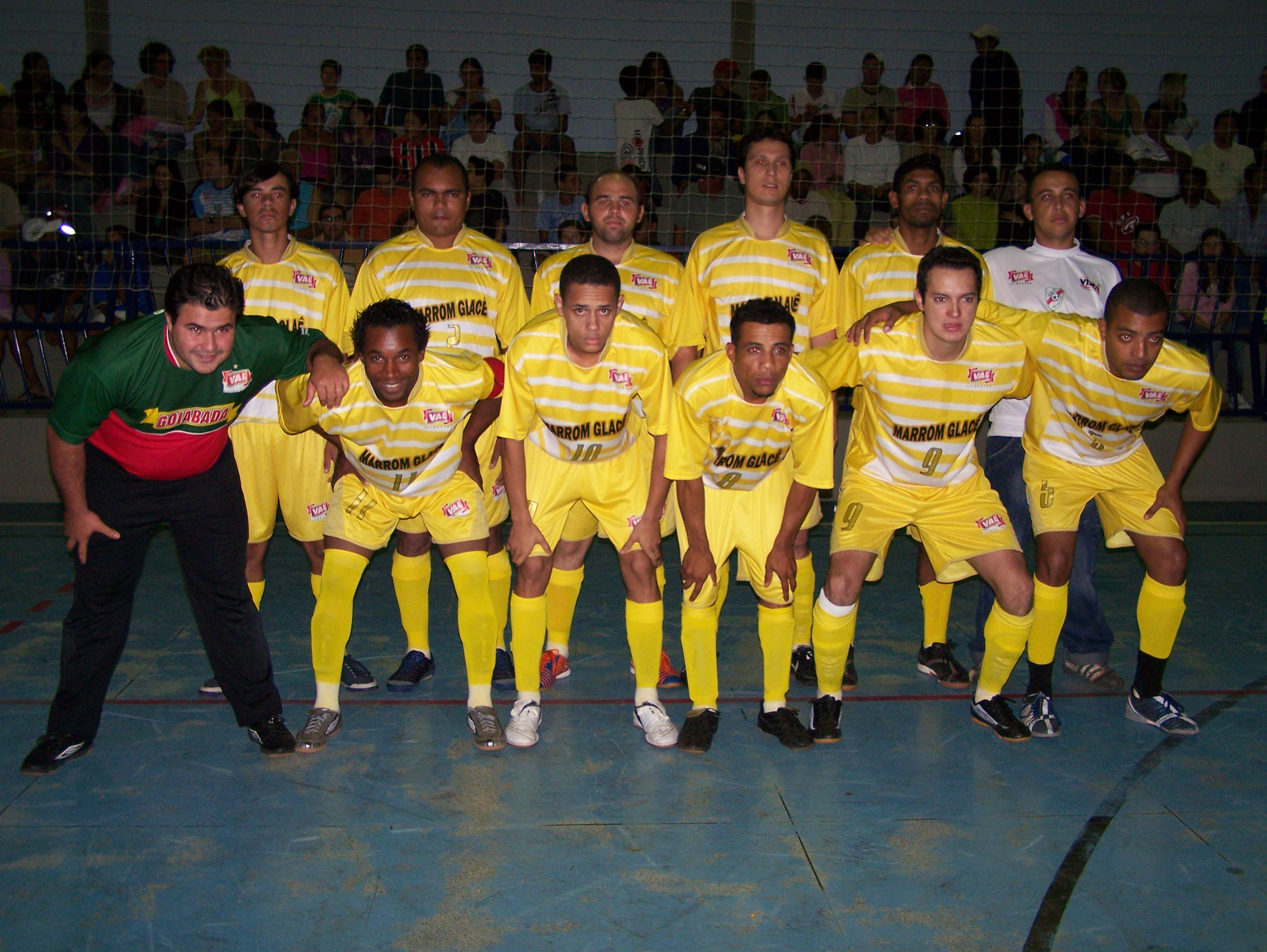 Val é tricampeão da Copa de Futsal.