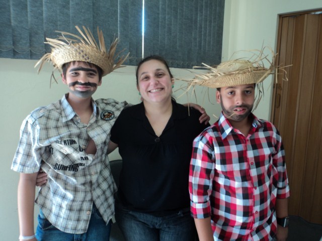 Cras realiza festa junina para participantes do projeto “Brincar, Relaxar e Aprender”.
