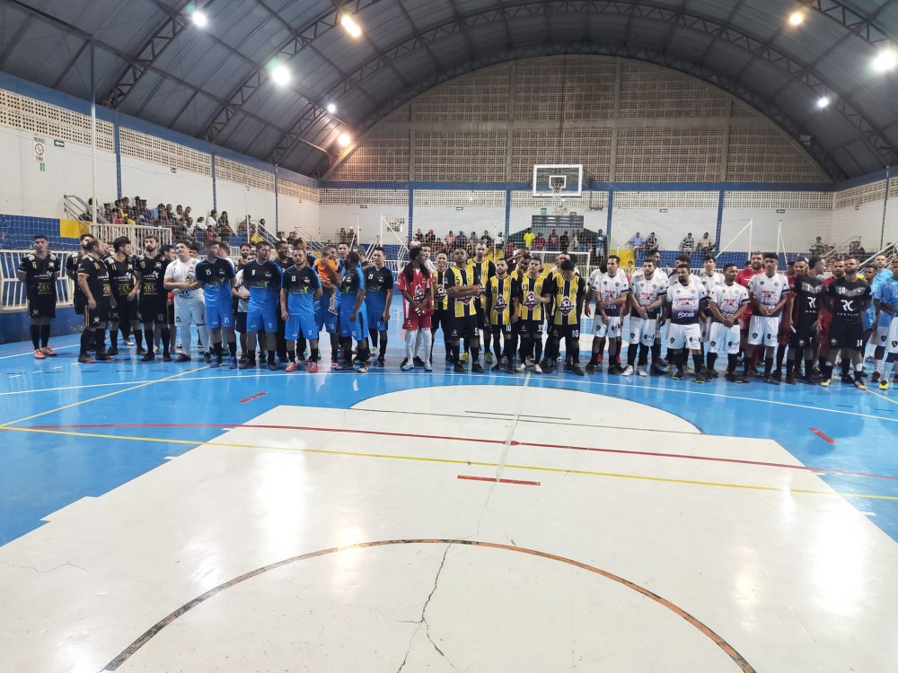 Copa Municipal de Futsal começa em Vista Alegre com seis equipes.