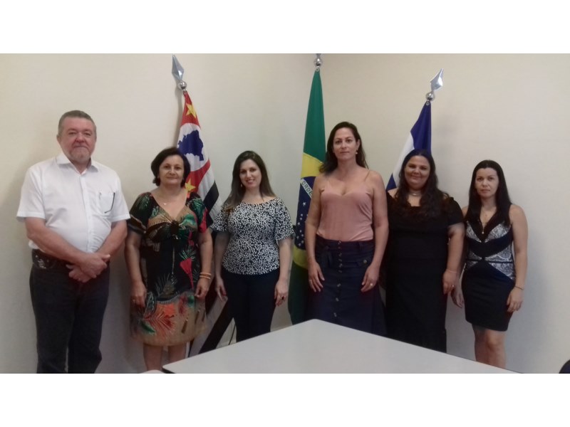 Novos conselheiros tutelares de Vista Alegre são empossados.