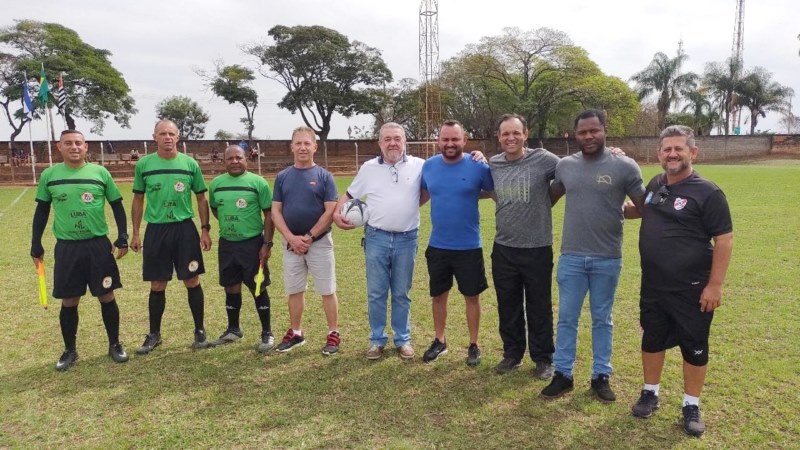 Vista Alegre inicia o campeonato municipal de futebol.