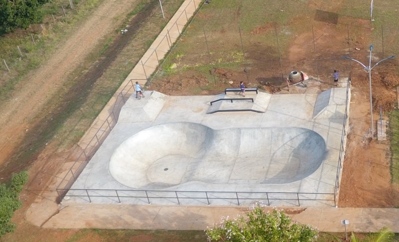 Vista Alegre ganha pista de skate.