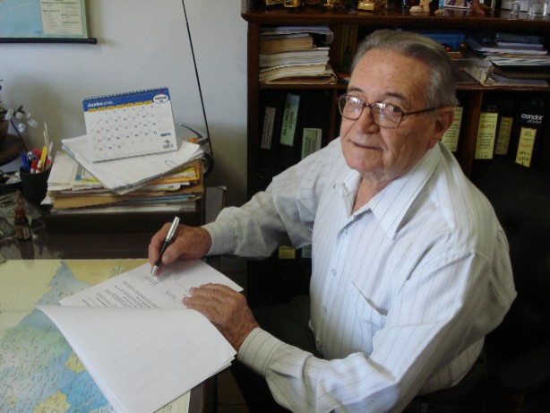 Fiorani assina convênios para recuperação de vicinais.