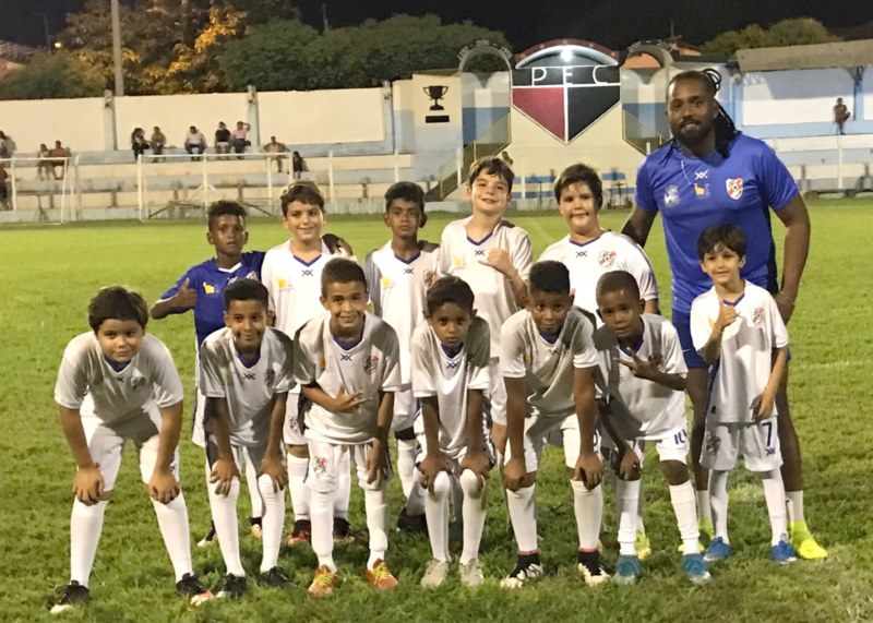 Vista Alegre inicia caminhada no regional das categorias de base.