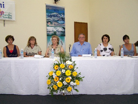 Nardini Entrega Prêmios aos Melhores Alunos de Vista Alegre.