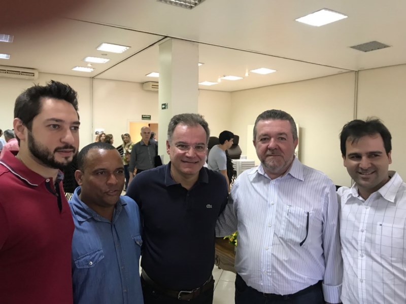 Luís Fiorani cobra liberação de recursos.