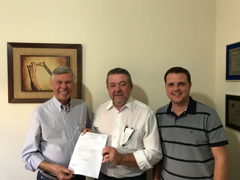 Prefeito busca novas parcerias com o governo estadual.