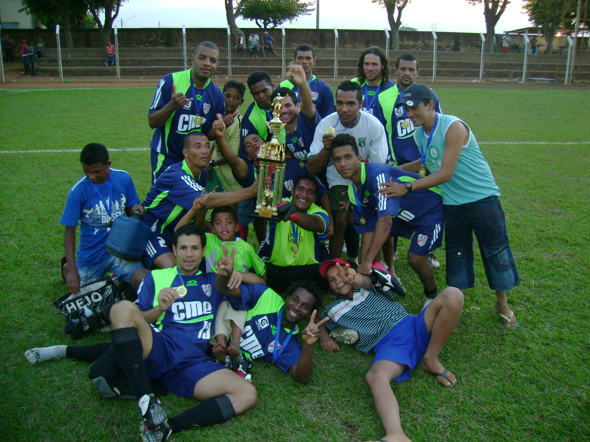 Vista Alegre realiza torneio de futebol - Copa Record.