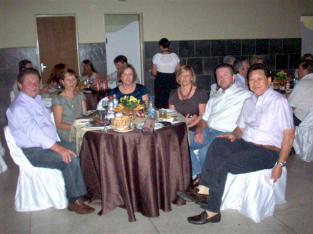 Fundo Social de Vista Alegre faz jantar dançante com sucesso.