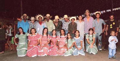 Festa Nordestina Com Muita Animação em Vista Alegre.