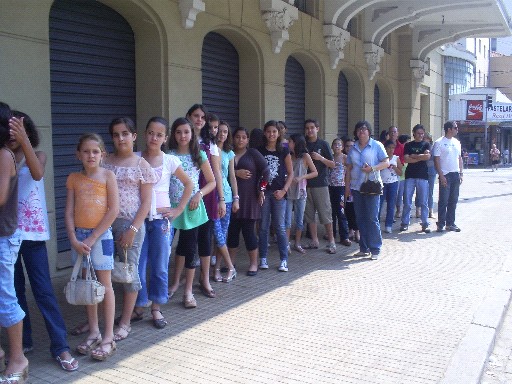 Alunos de Vista Alegre do Alto Assistem Apresentação da Orquestra Sinfônica de Ribeirão.