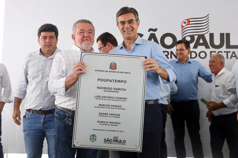Governo de SP inaugura totem do Poupatempo de Vista Alegre do Alto.
