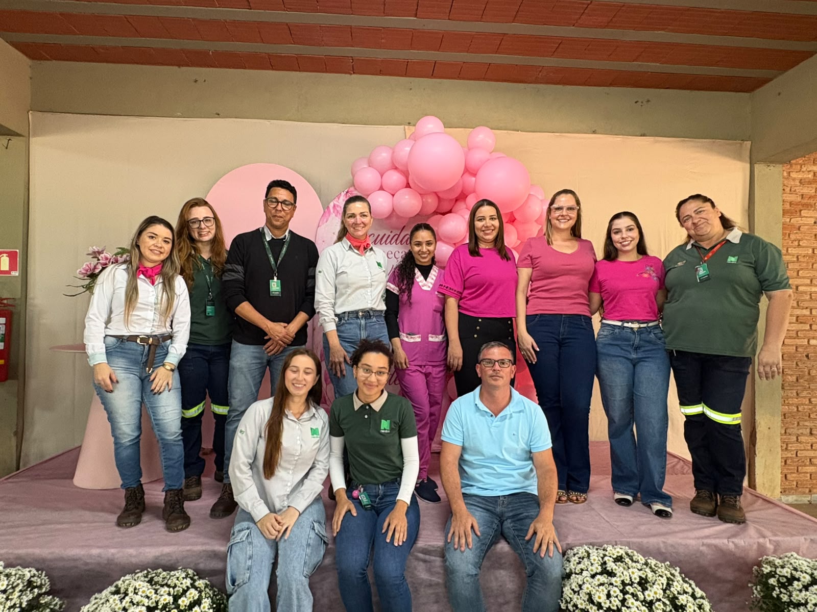 Outubro Rosa: Palestra na Usina Nardini Reforça a Importância da Prevenção e do Cuidado com a Saúde da Mulher.